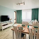 Апартаменти Infinity Blue Apartment-complex Carpe Diem - Free Parking *