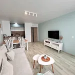 Infinity Blue Apartment-complex Carpe Diem - Free Parking * Балчик