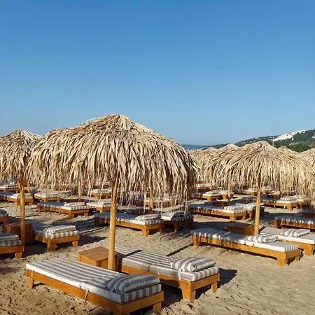 Апартаменти Infinity Blue Apartment-complex Carpe Diem - Free Parking