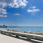 Infinity Blue Apartment-complex Carpe Diem - Free Parking